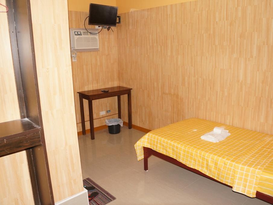 Daylight Inn Davao City Extérieur photo