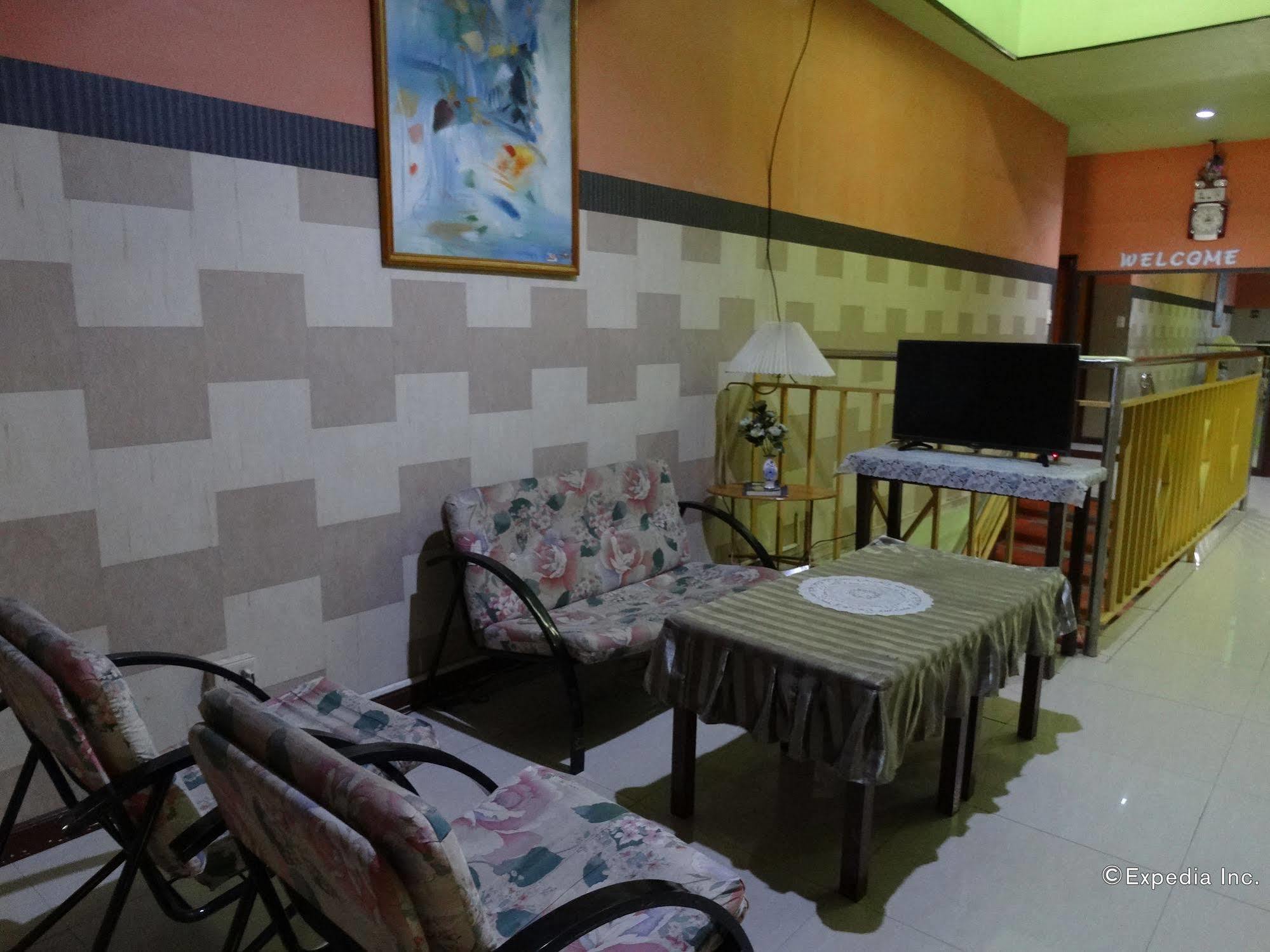 Daylight Inn Davao City Extérieur photo