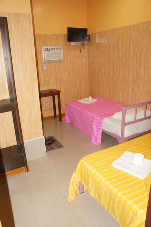 Daylight Inn Davao City Extérieur photo