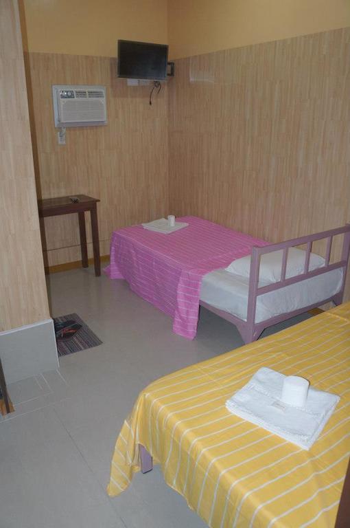 Daylight Inn Davao City Extérieur photo